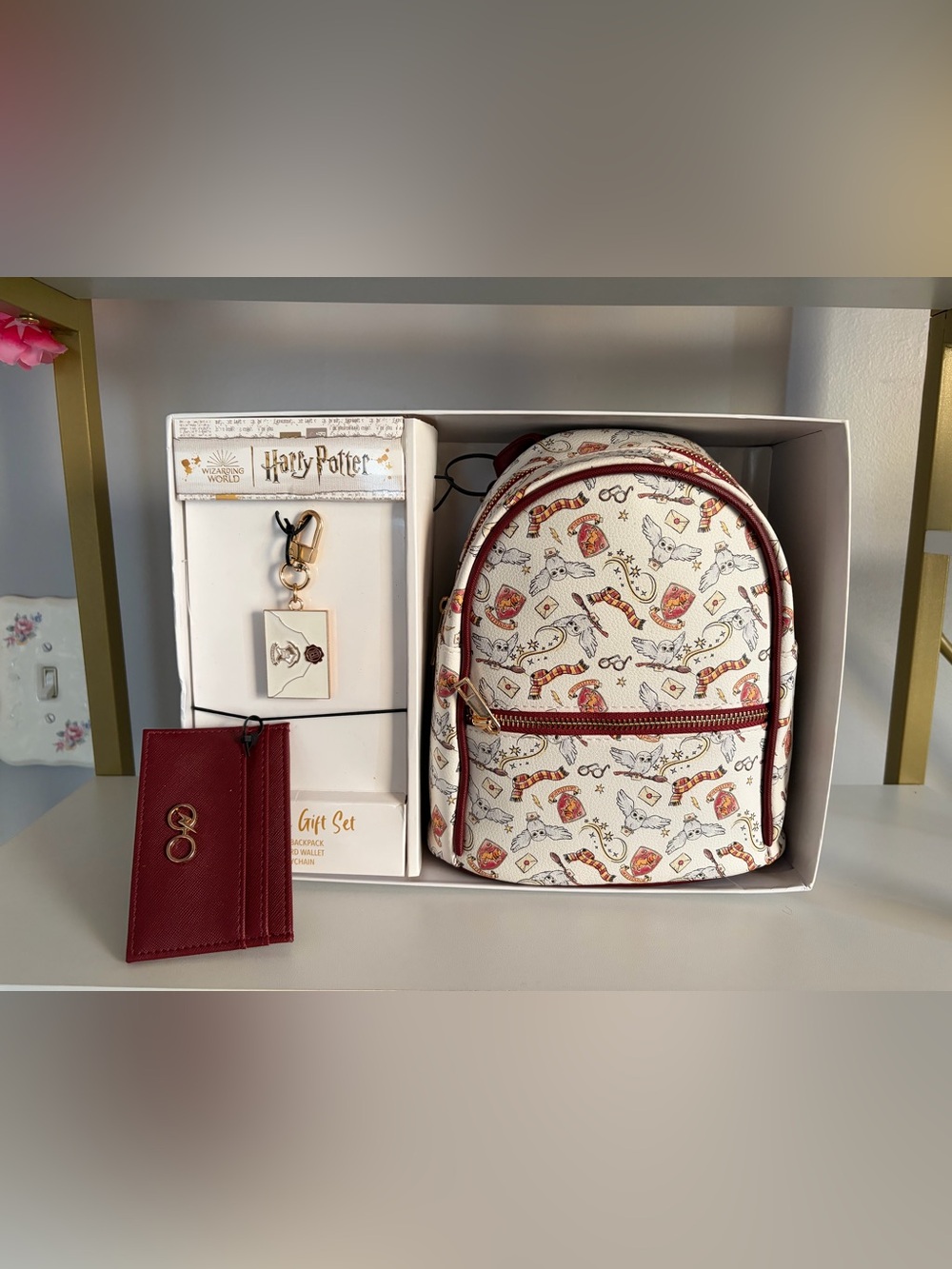 Warner Bros. Kids Cream and Maroon Wizardry Mini Backpack Gift Set gryffindor